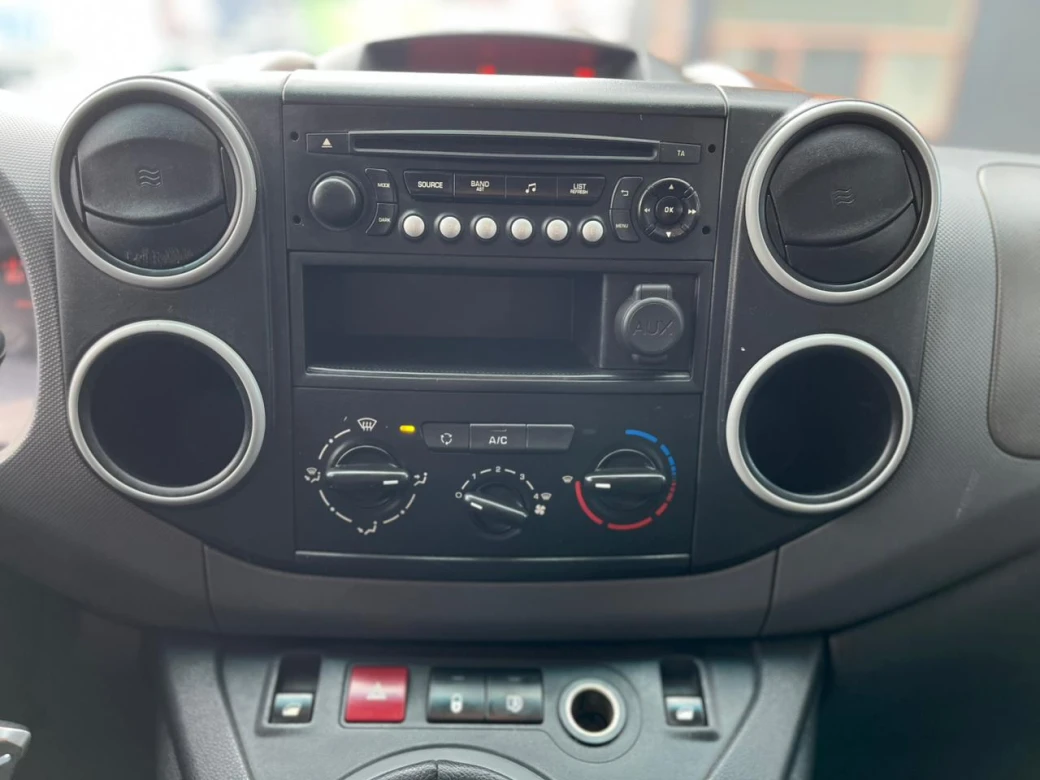 imagen 0 de vehiculo con id 2243